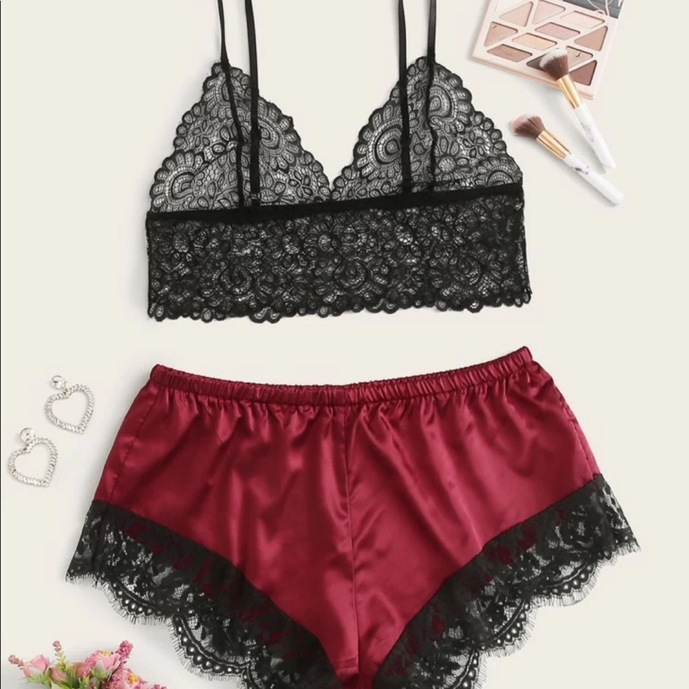 SHEIN plus size lingerie set.